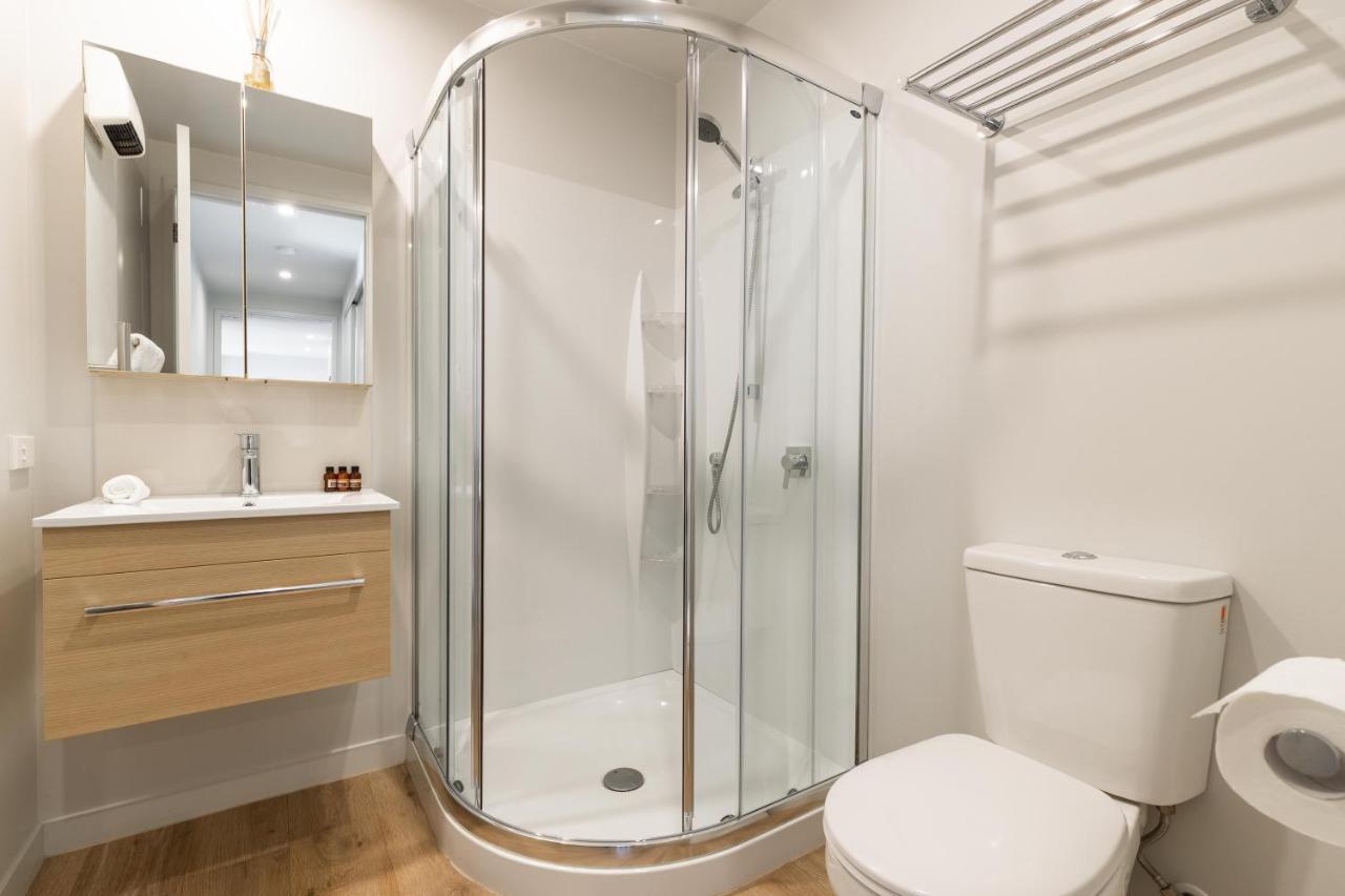 Alpine Getaway Apartment ควีนส์ทาวน์ ภายนอก รูปภาพ